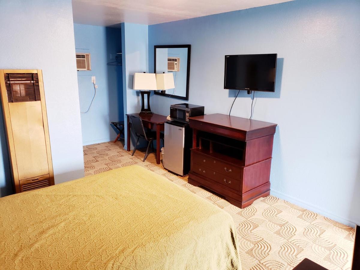 Trade Winds Motel ชิลเดรส ภายนอก รูปภาพ